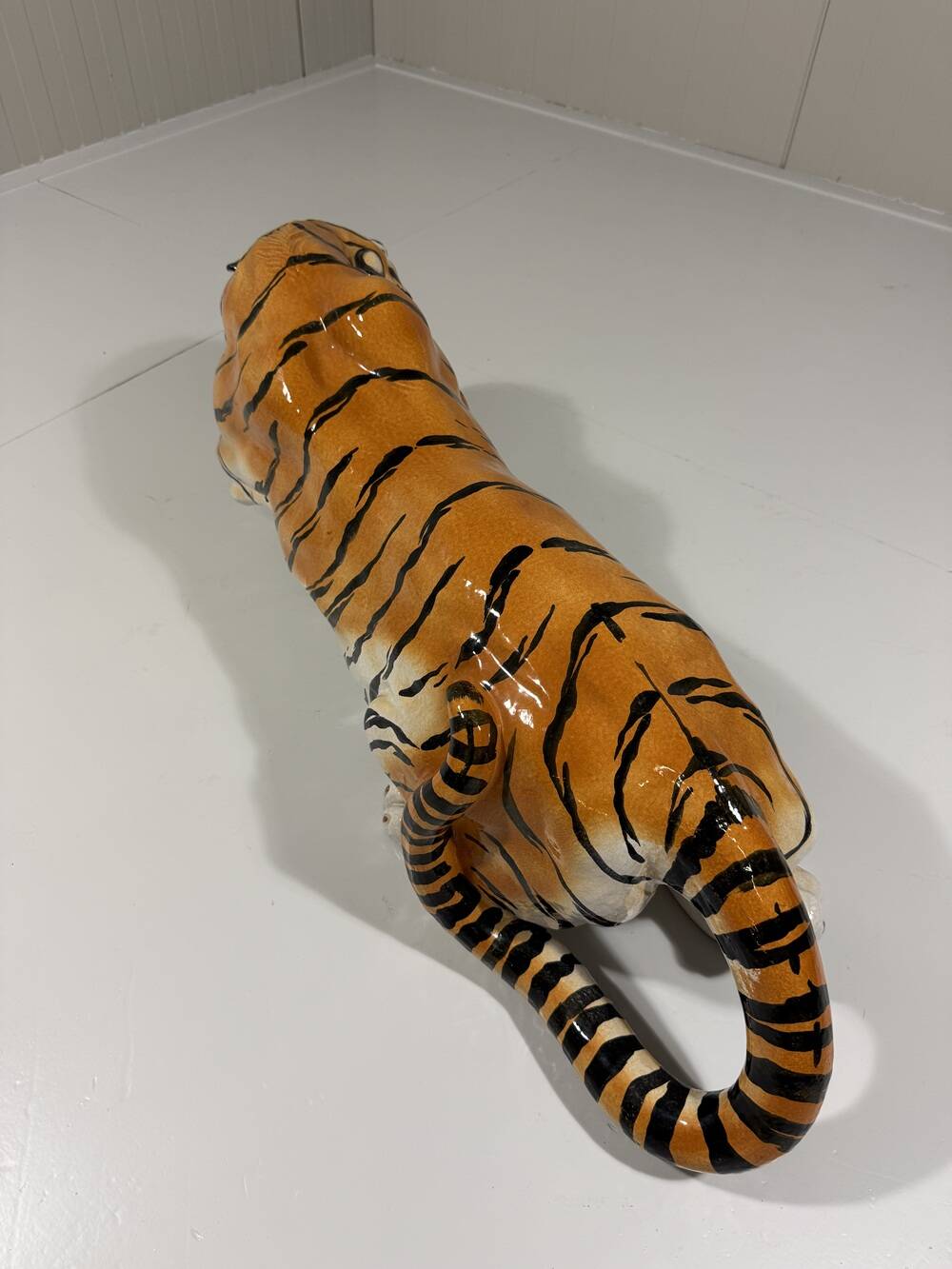 Grand tigre en céramique italienne des années 1970