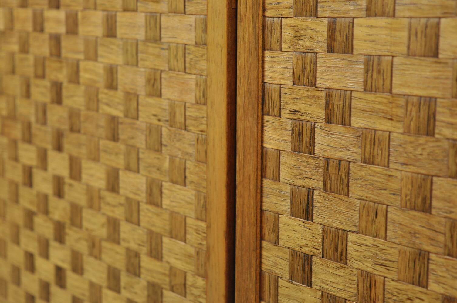 Vintage German Rio sideboard in rosewood, woven finish, Leo Bub, 19