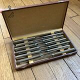 Set de 12 couteaux manche en bois