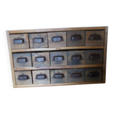 Small workshop cabinet with drawers