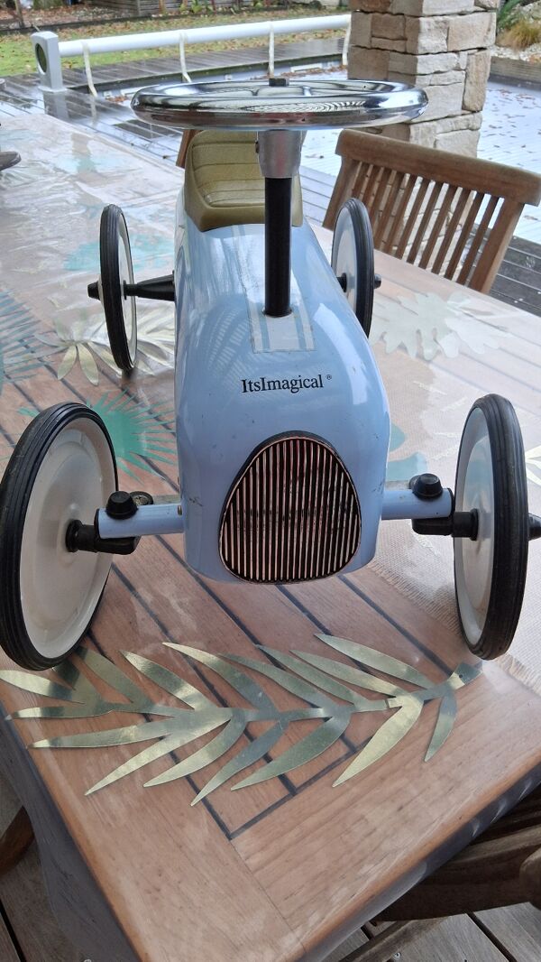 Petit voiture pour déco chambre enfant