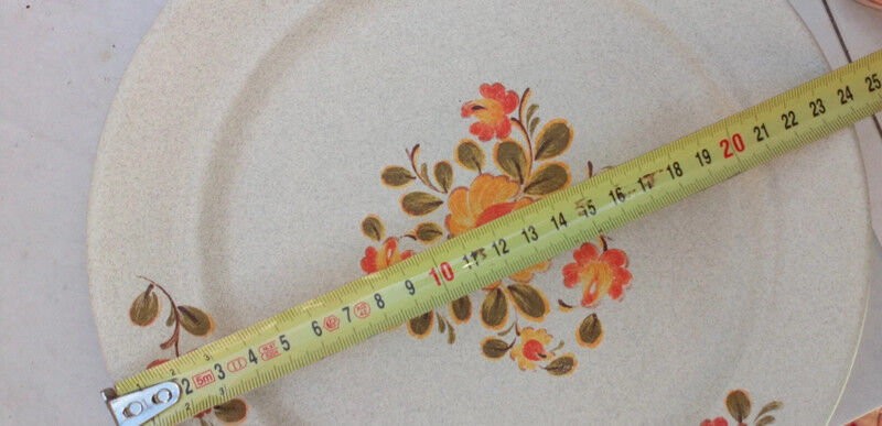 Floral plates sandstone St Amand Bergen