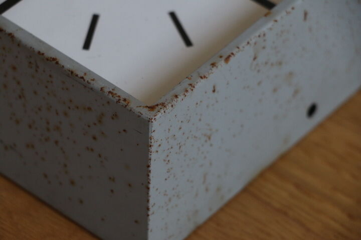 Wall clock by Brillie