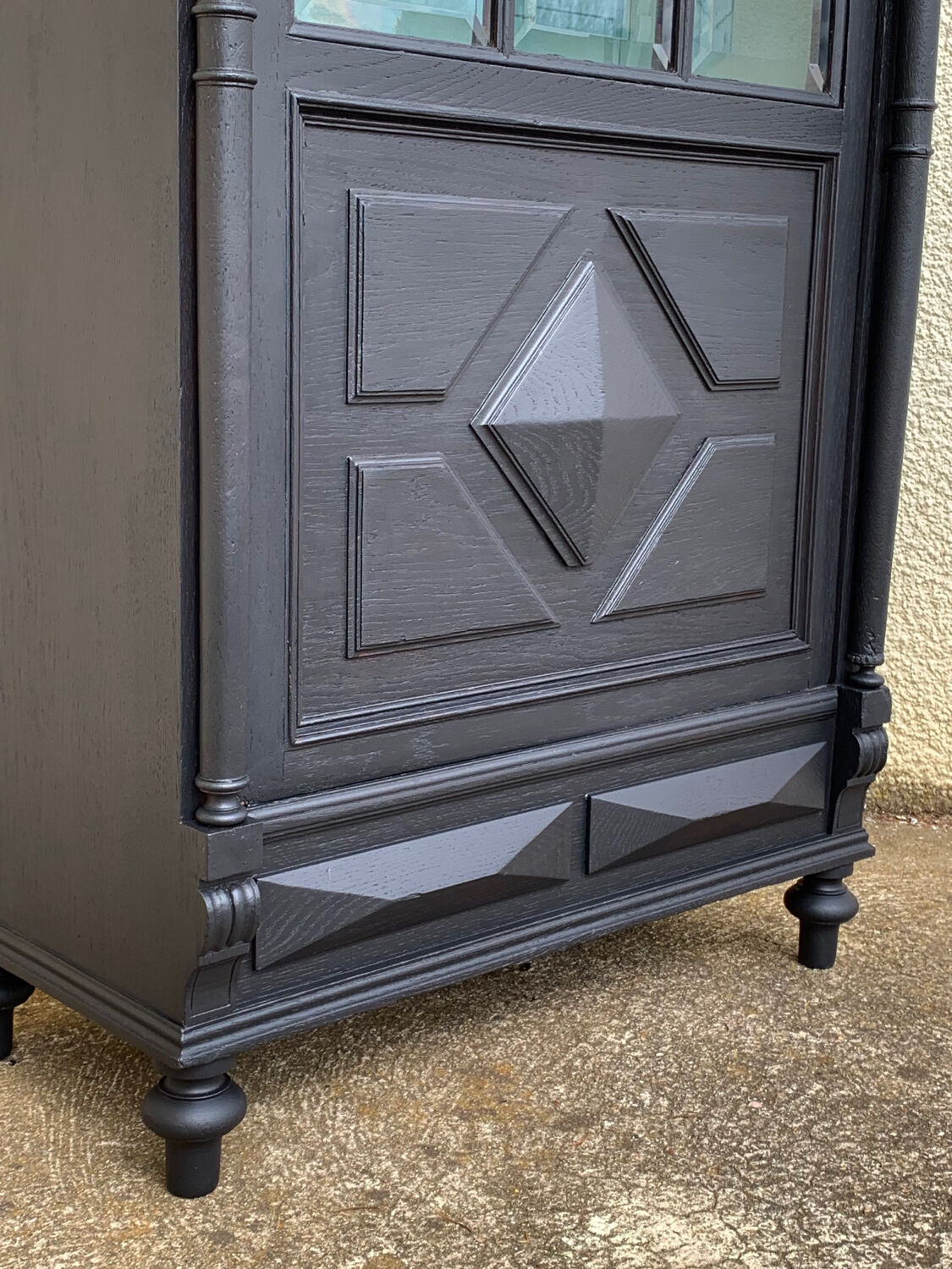 Armoire parisienne vitrée noire et vert grisé 150cm