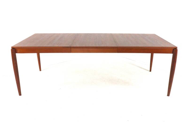 XL extendable rectangular dining table in teak by H.W. Klein for Bramin