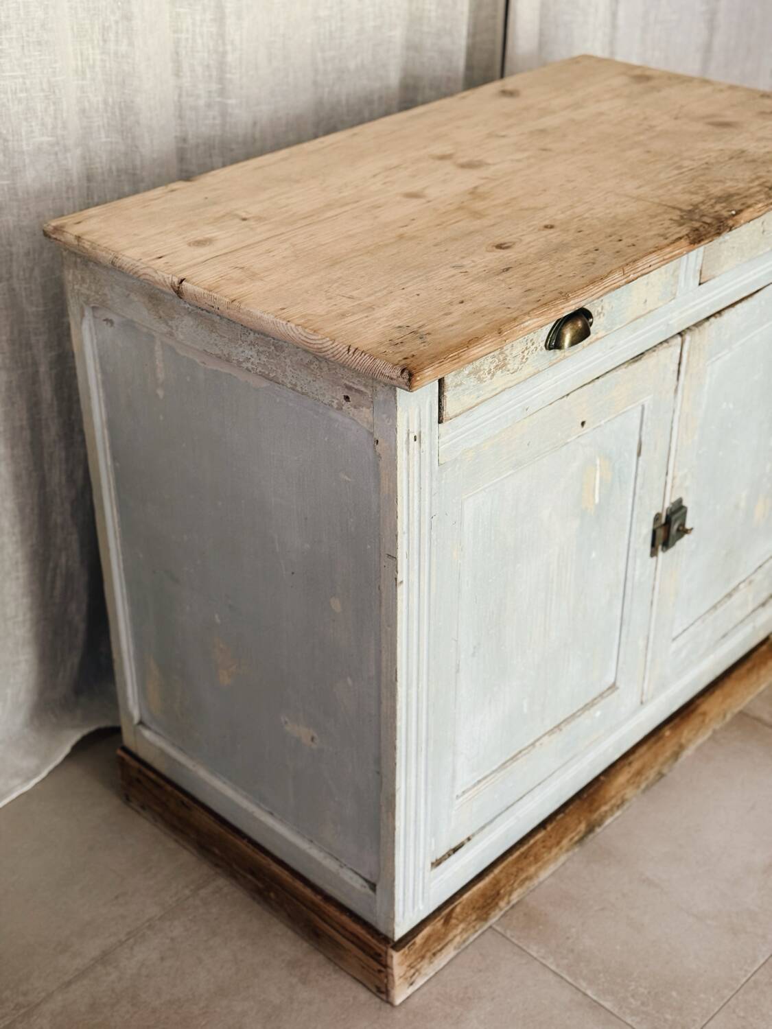 Parisian sideboard with blue-grey patina
