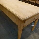 Table ferme en pin 20ème
