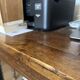 Longue table en bois massif