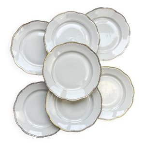 7 Assiettes plates vintage