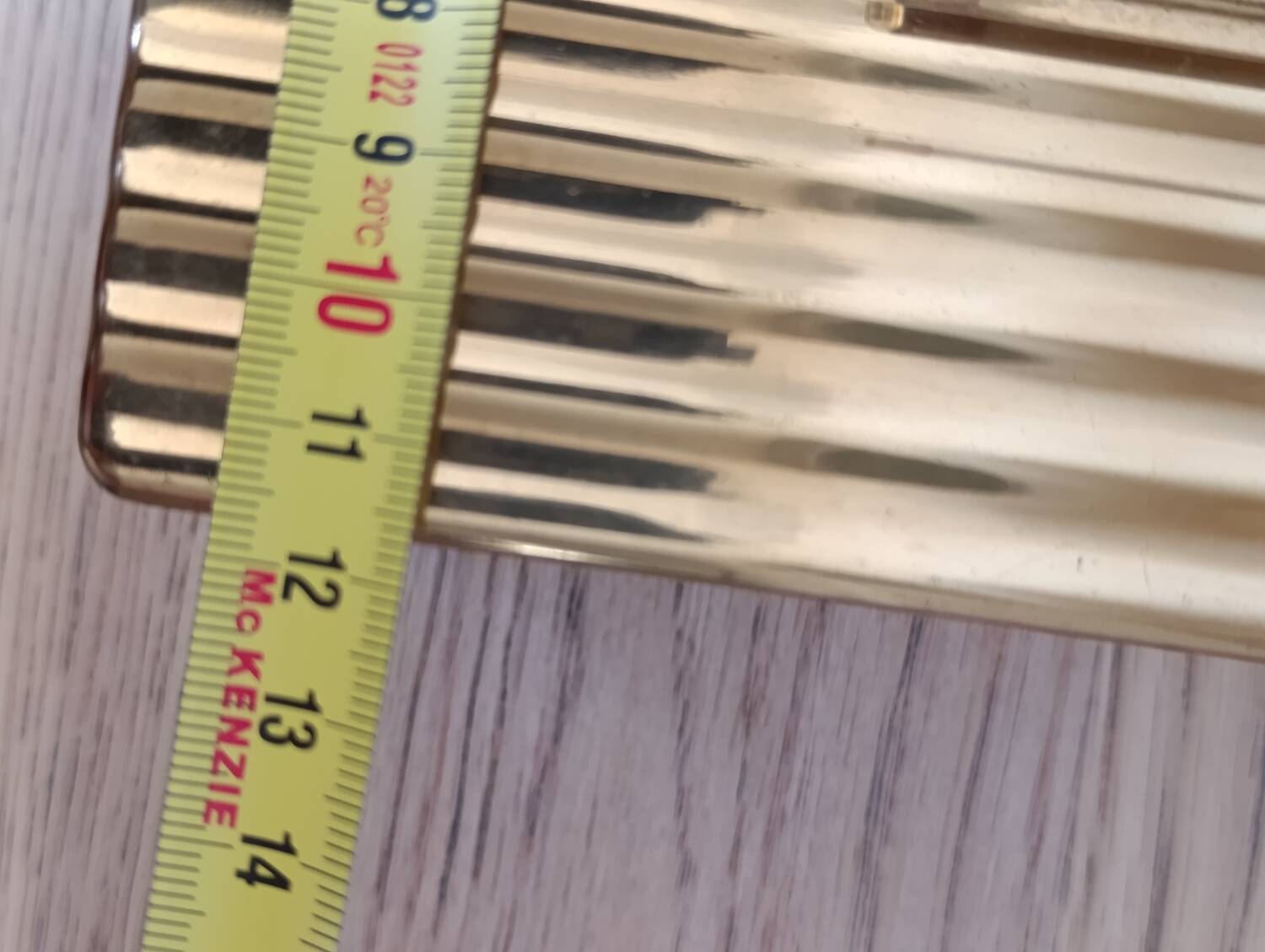 Vintage decorative box in ribbed glass – 1960s/70s