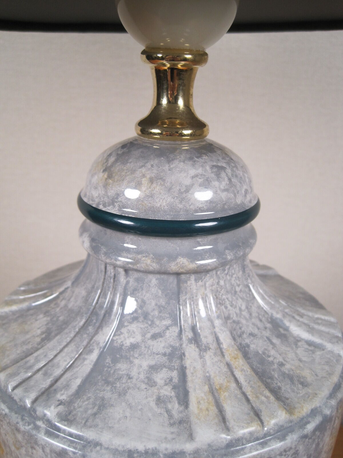Vintage ceramic lamp brand monteuse robert de schuytener model mayerling