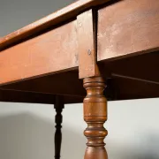 Table drapier belge vers 1920