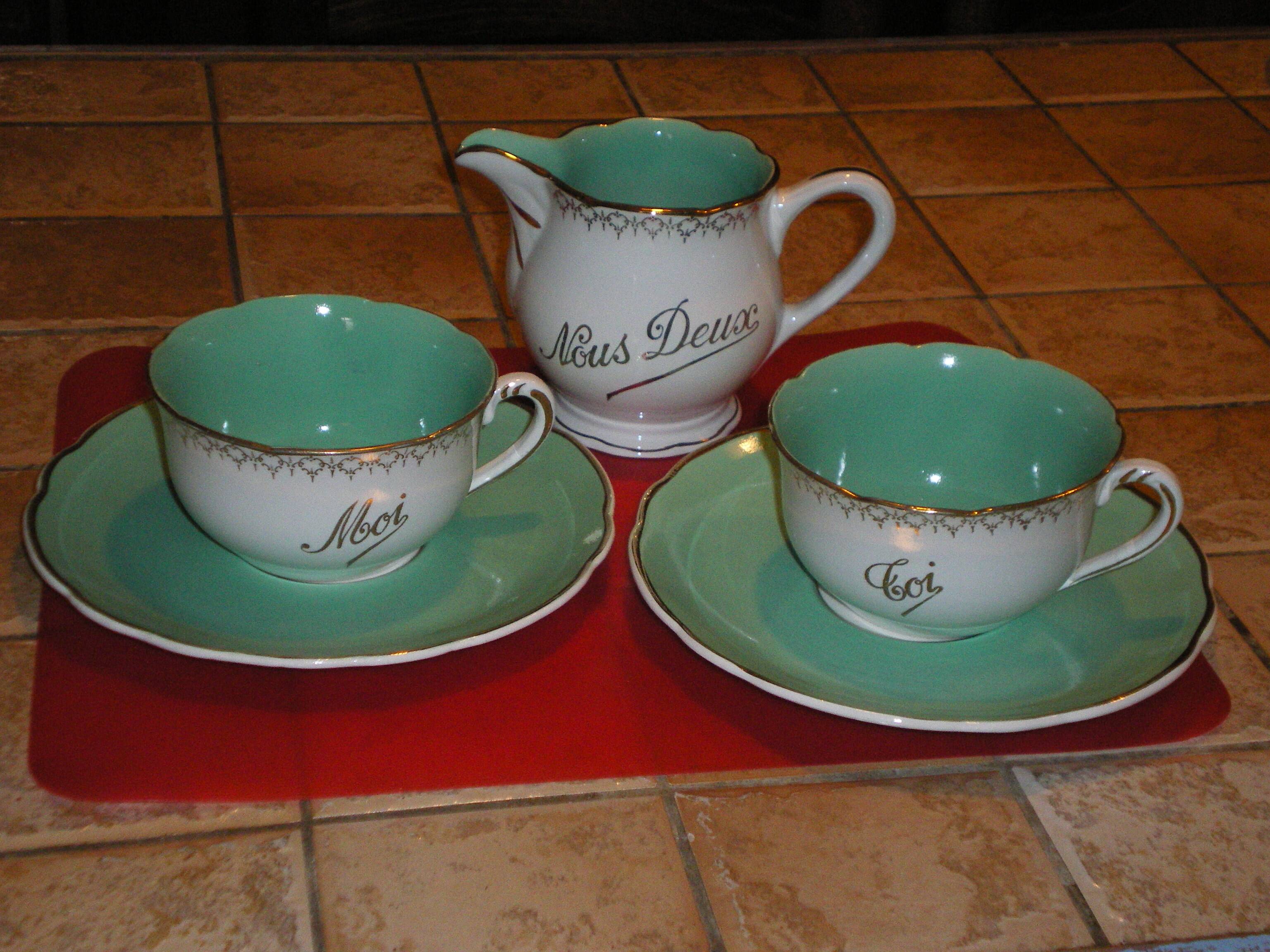 Vintage breakfast head to head