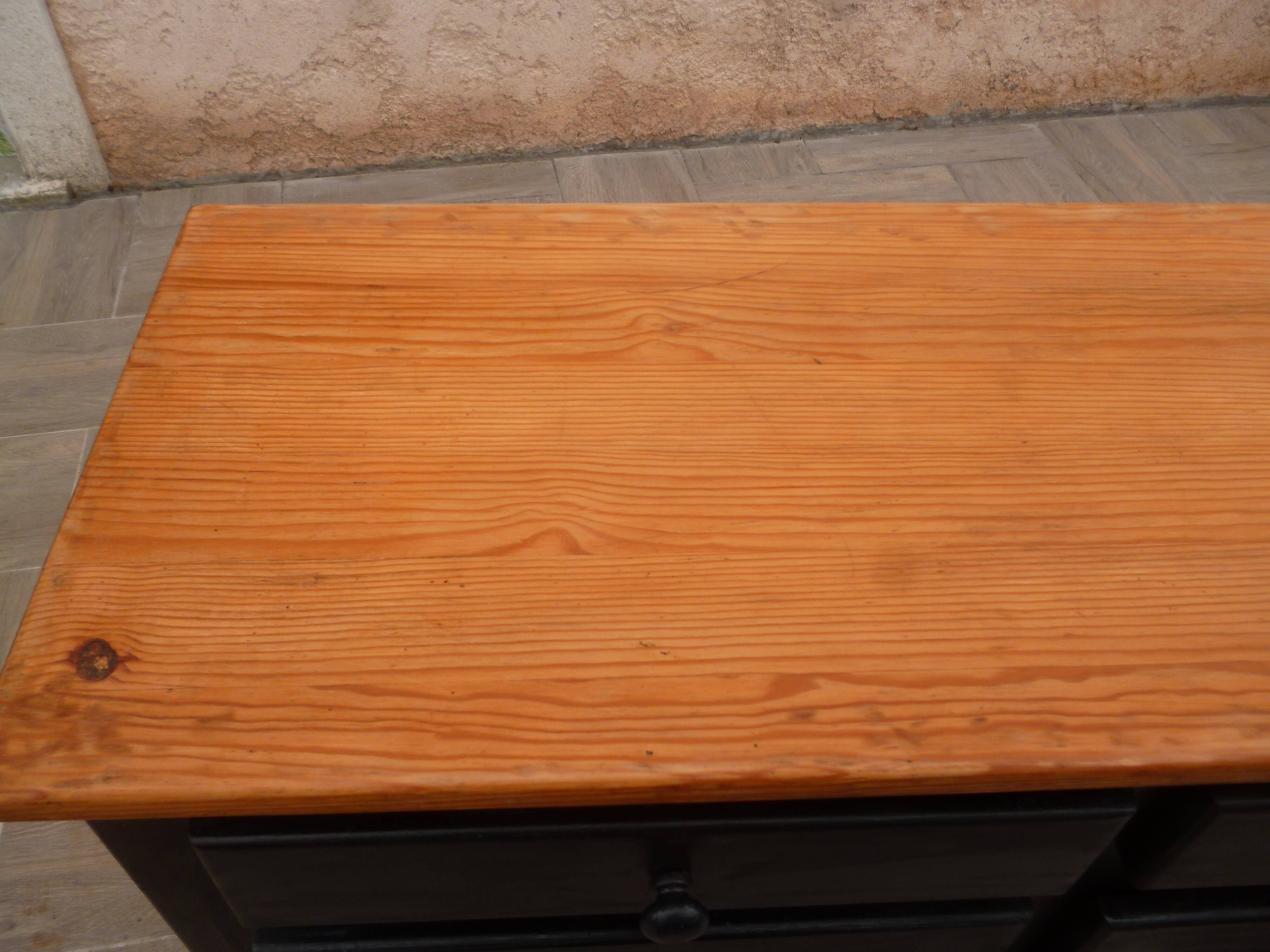 Buffet low restyled