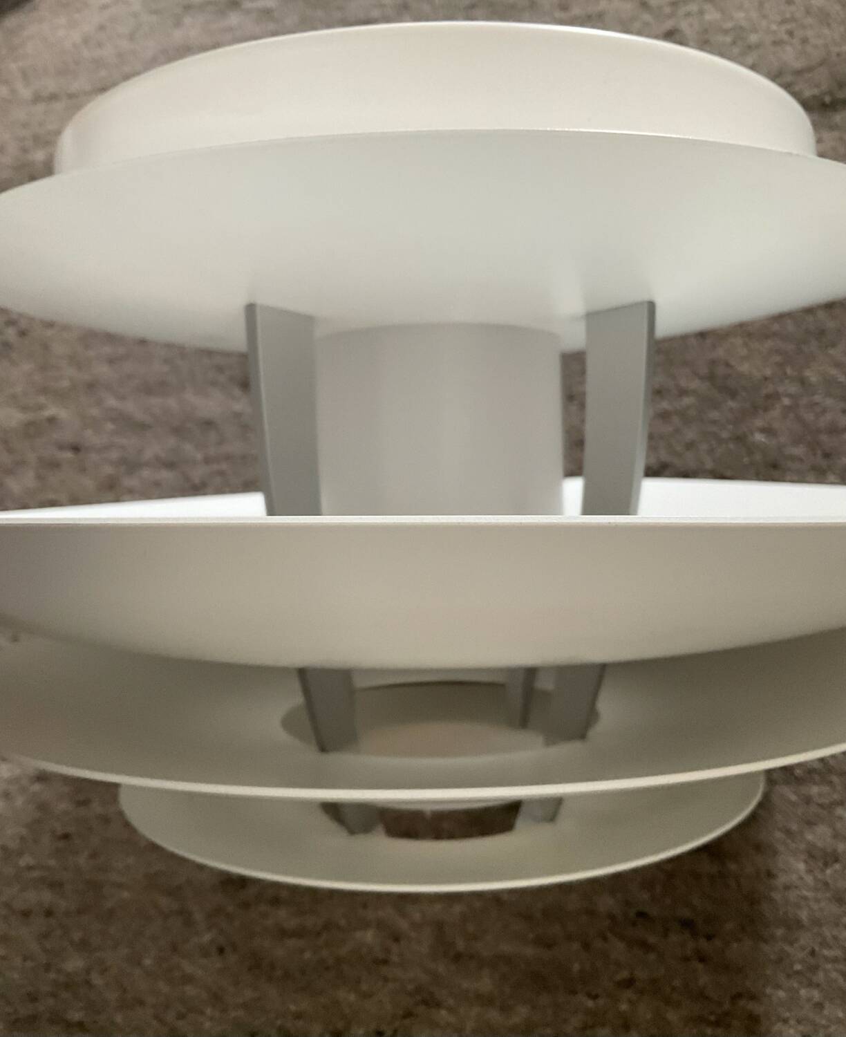 Plafonnier PH Louis Poulsen par Poul Henningsen