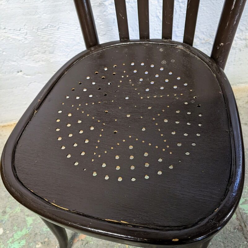 Mahieu bistro chair
