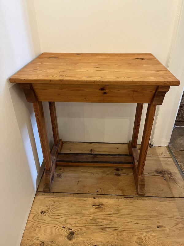 Bureau écolier scandinave