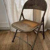 Lot of metal folding chairs