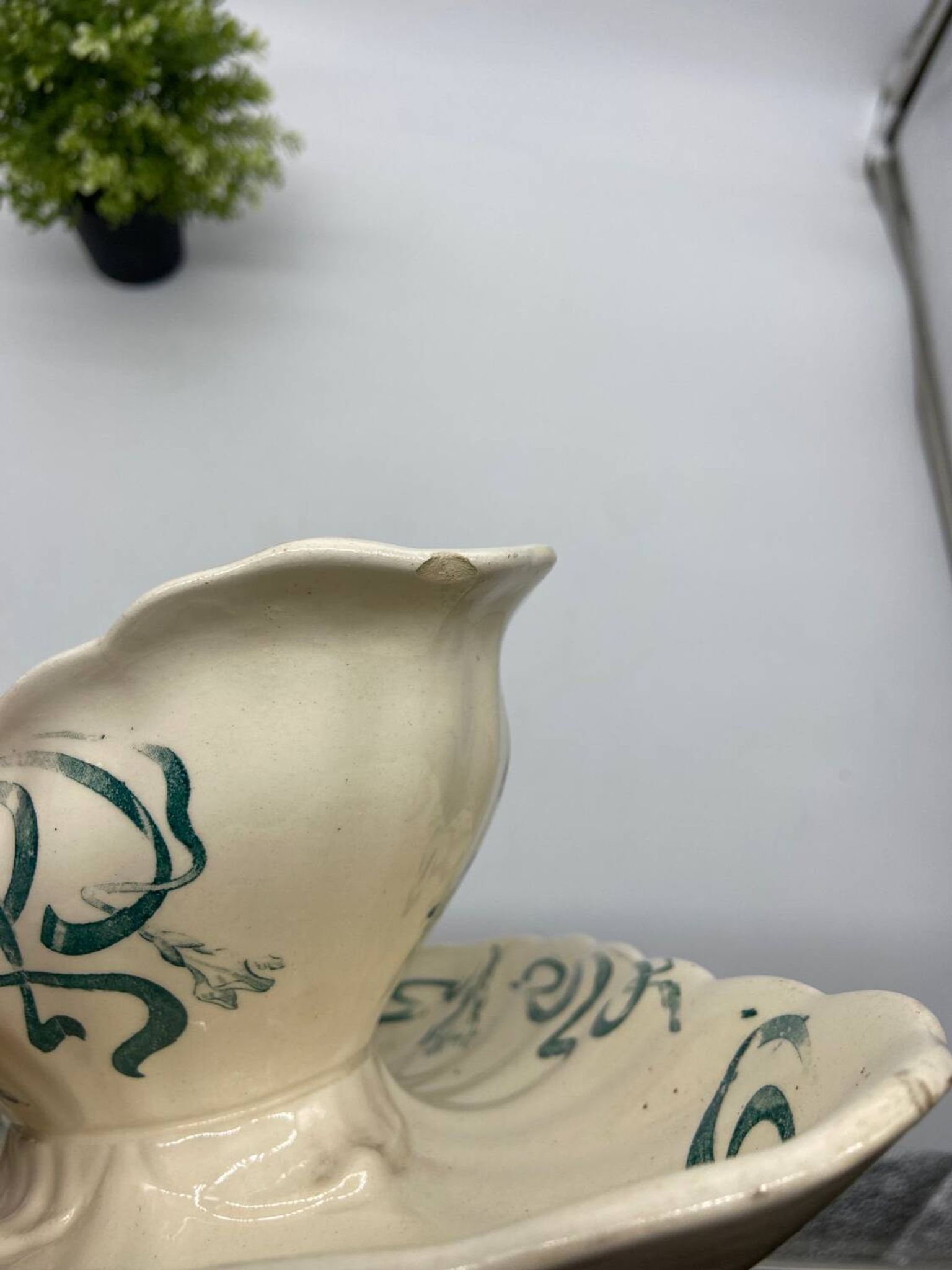 Longchamp earthenware gravy boat, Robert charcoal maker, Iris, art nouveau