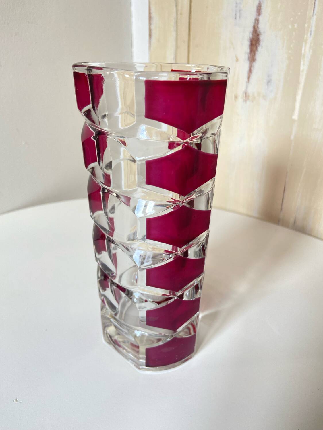 Vase en Verre Moulé Pressé - Modèle Windsor par Luminarc, Années 70