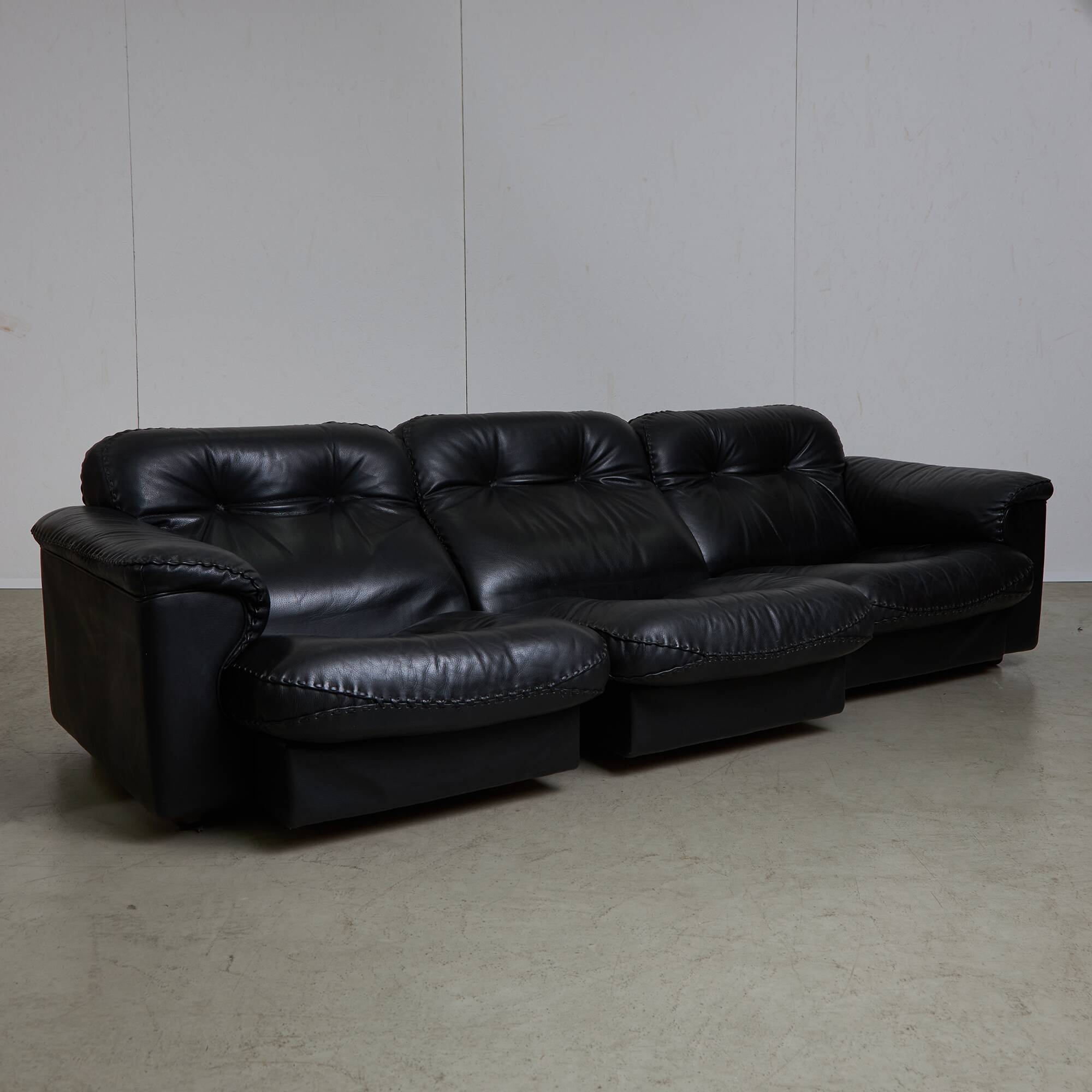 DS101 Three Seater Sofa 1970s