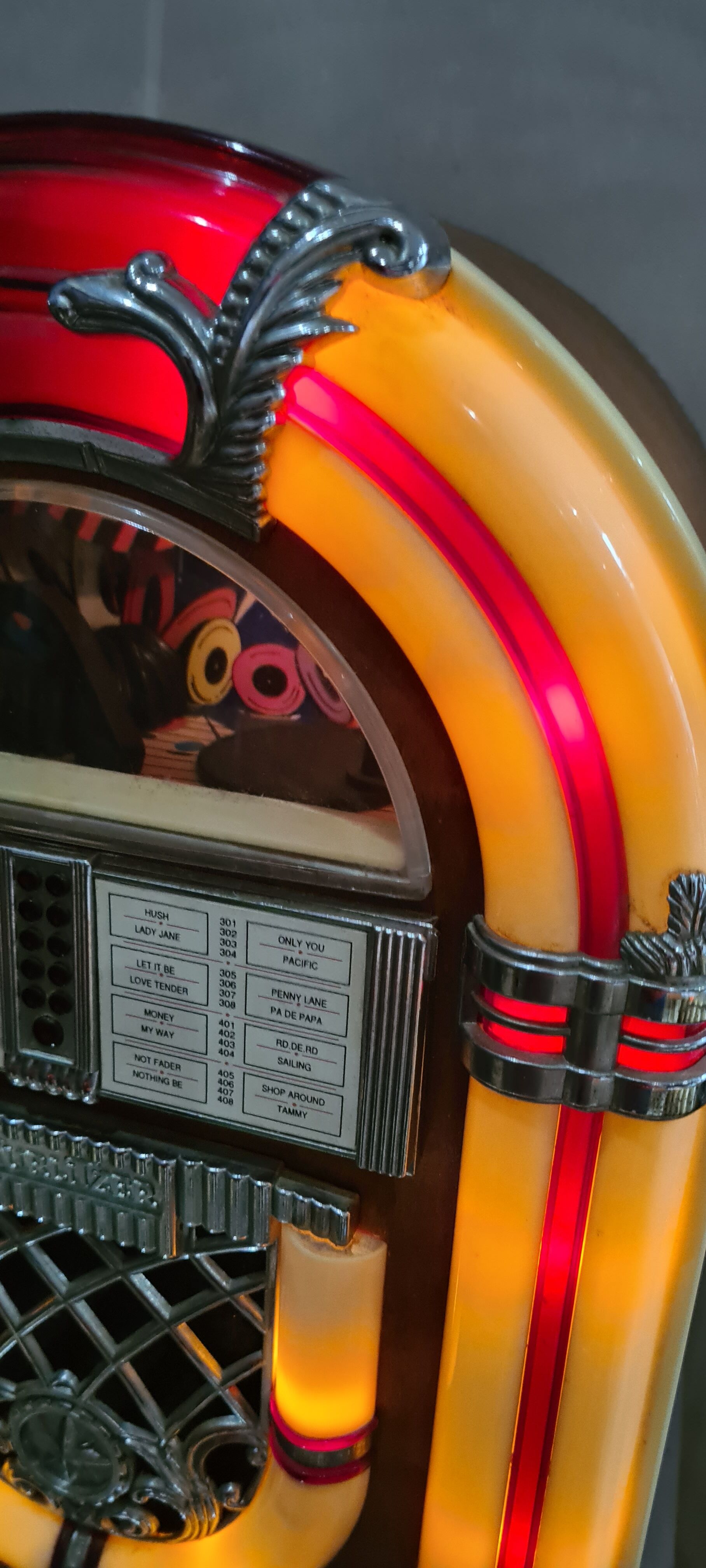 Jukebox wurlitzer cassette 1975 très deco