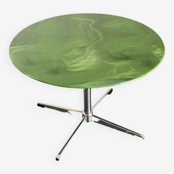 Green Marbled Glass Round Salon Table