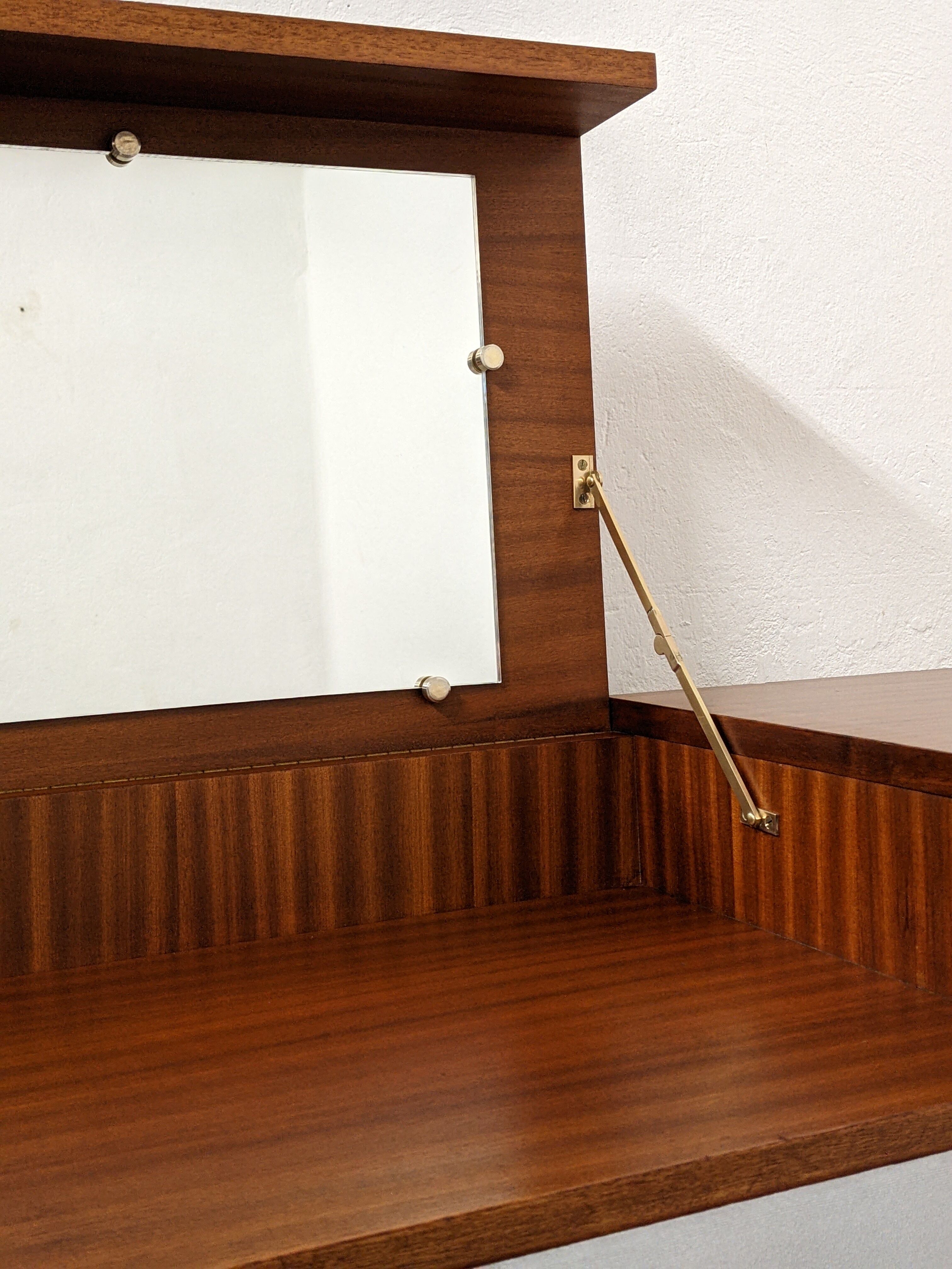 Dressing dresser from the 50s/60s Regy
