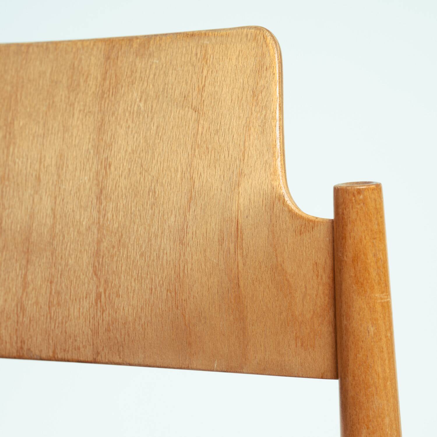 Egon Eiermann se 119 chair