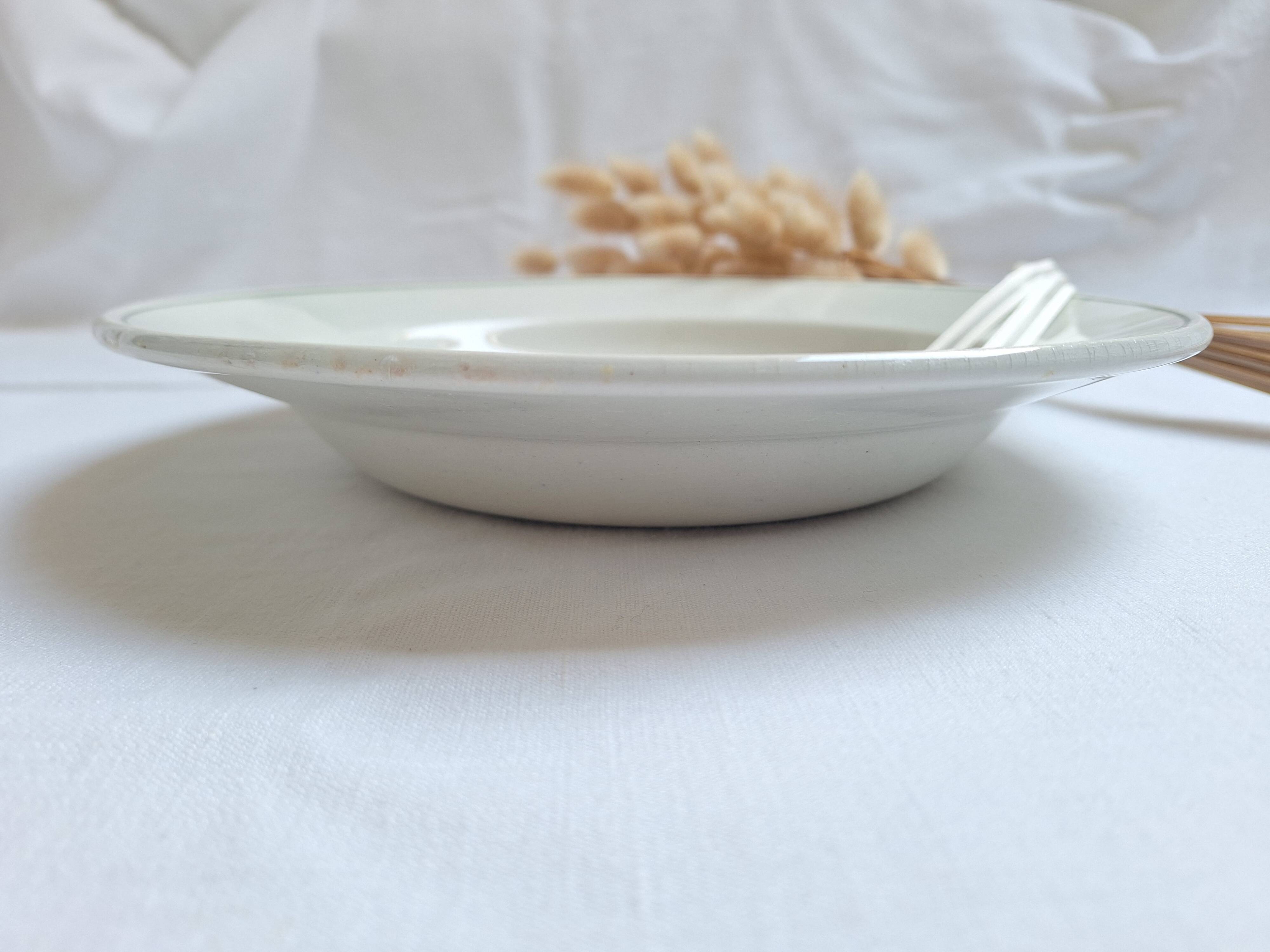 Hollow round plate K&G Luneville