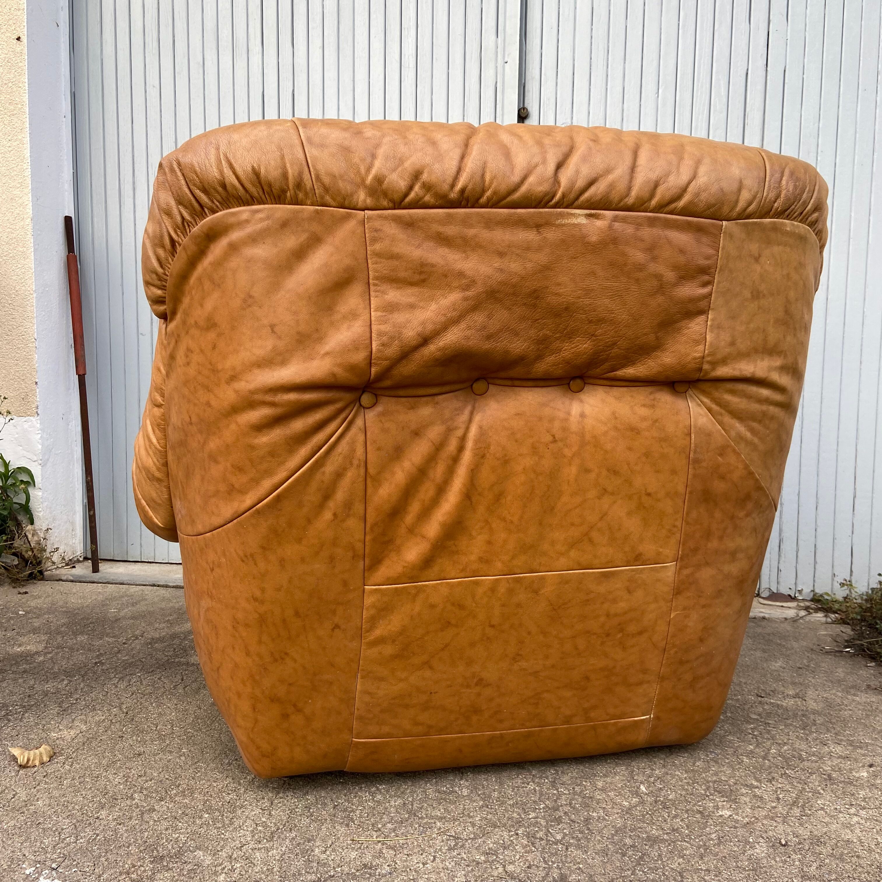 Leather armchair 80s