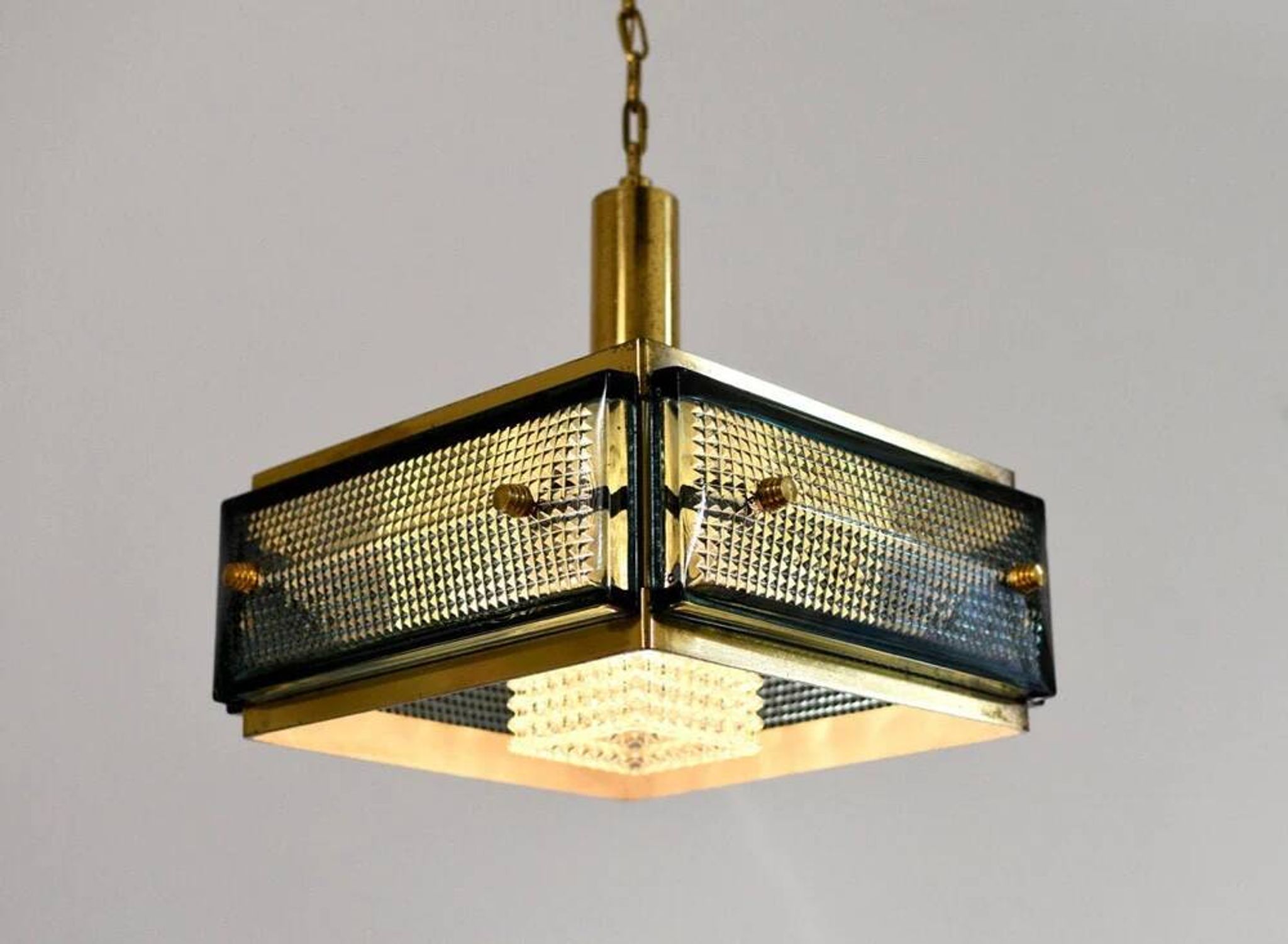 Suspension Malmö Metallvarufabrik du milieu du siècle en laiton et verre