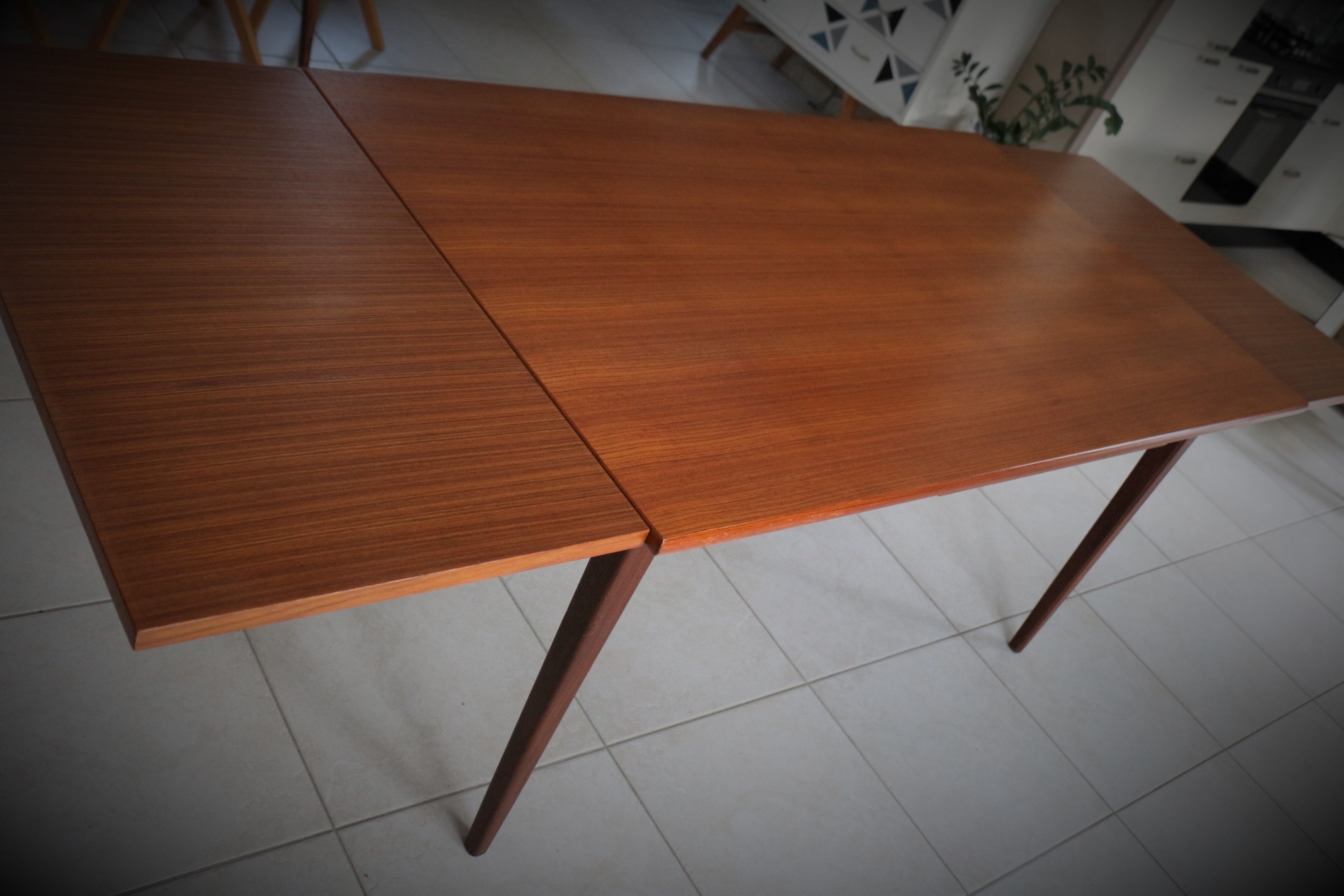Scandinavian table in teak and teak veneer