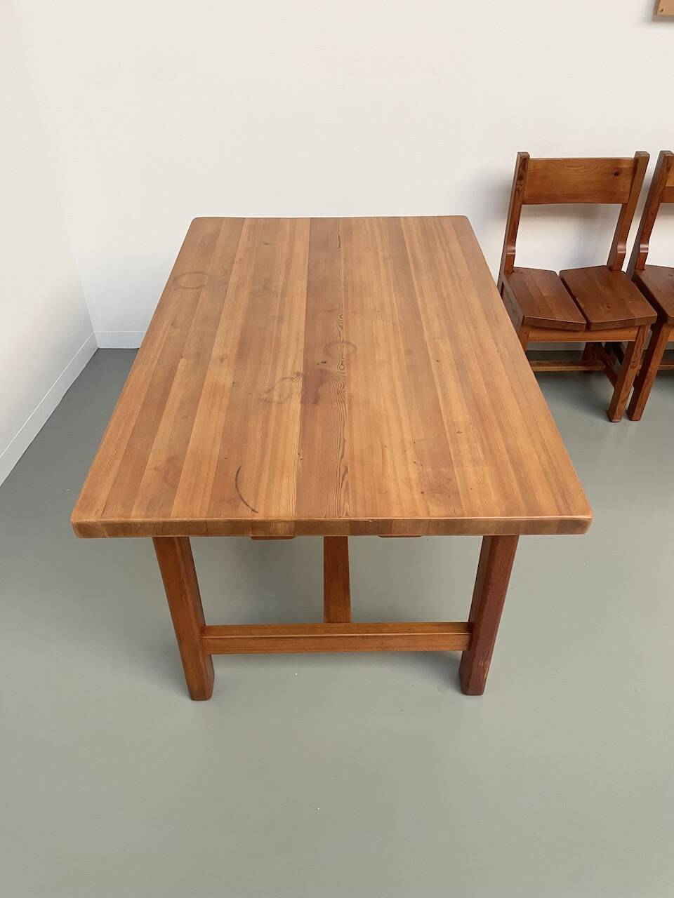 Set of table and 4 chairs, 60s mountain furniture