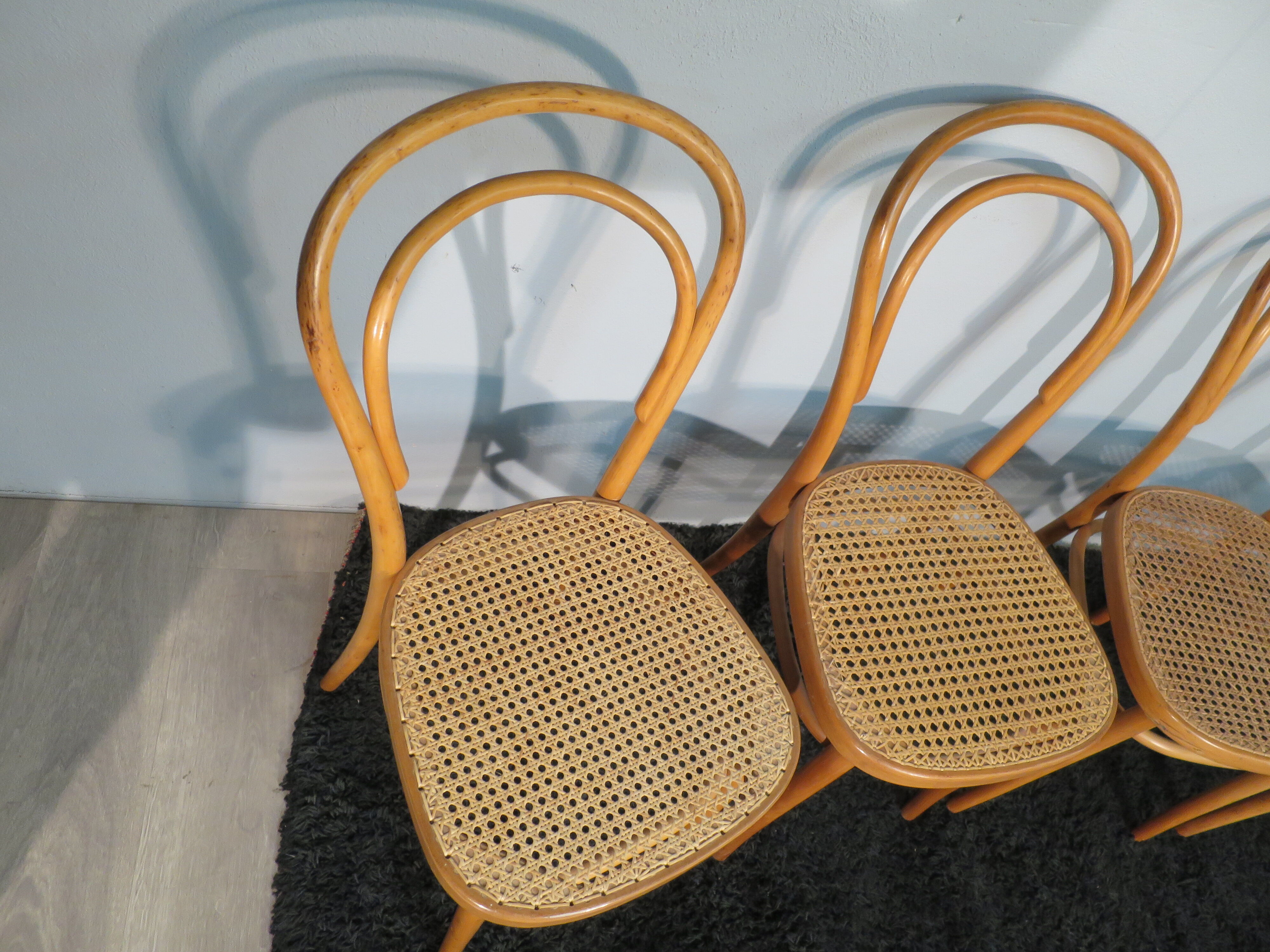 Set de 4 chaises cannées hêtre courbé