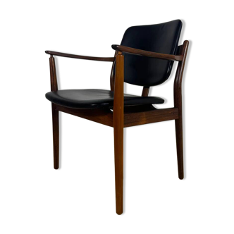 Model 402 chair by Børge Rammeskov for Sibast Furniture – Rosewood, Danish mid-century design