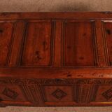 Coffre en chêne du 17° siècle anglais