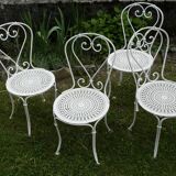 Set of 4 19th century wrought iron garden chairs with heart motif