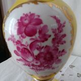 Porcelain table lamp