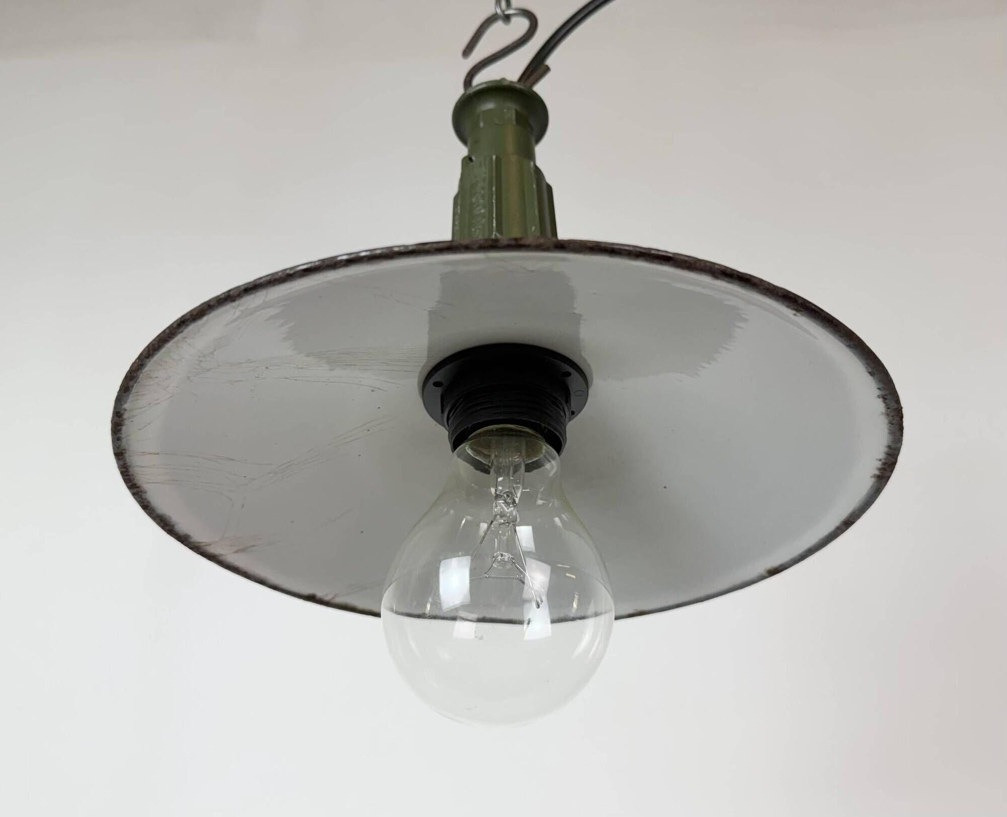Industrial Green Enamel Military Pendant Lamp with Cast Aluminium Top, 1960