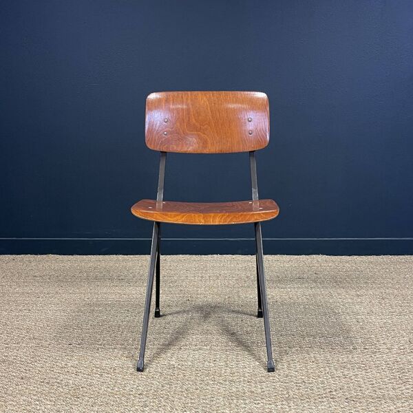 Chaise Result Friso Kramer pour Ahrend bois acier taupe années 60 Pays Bas