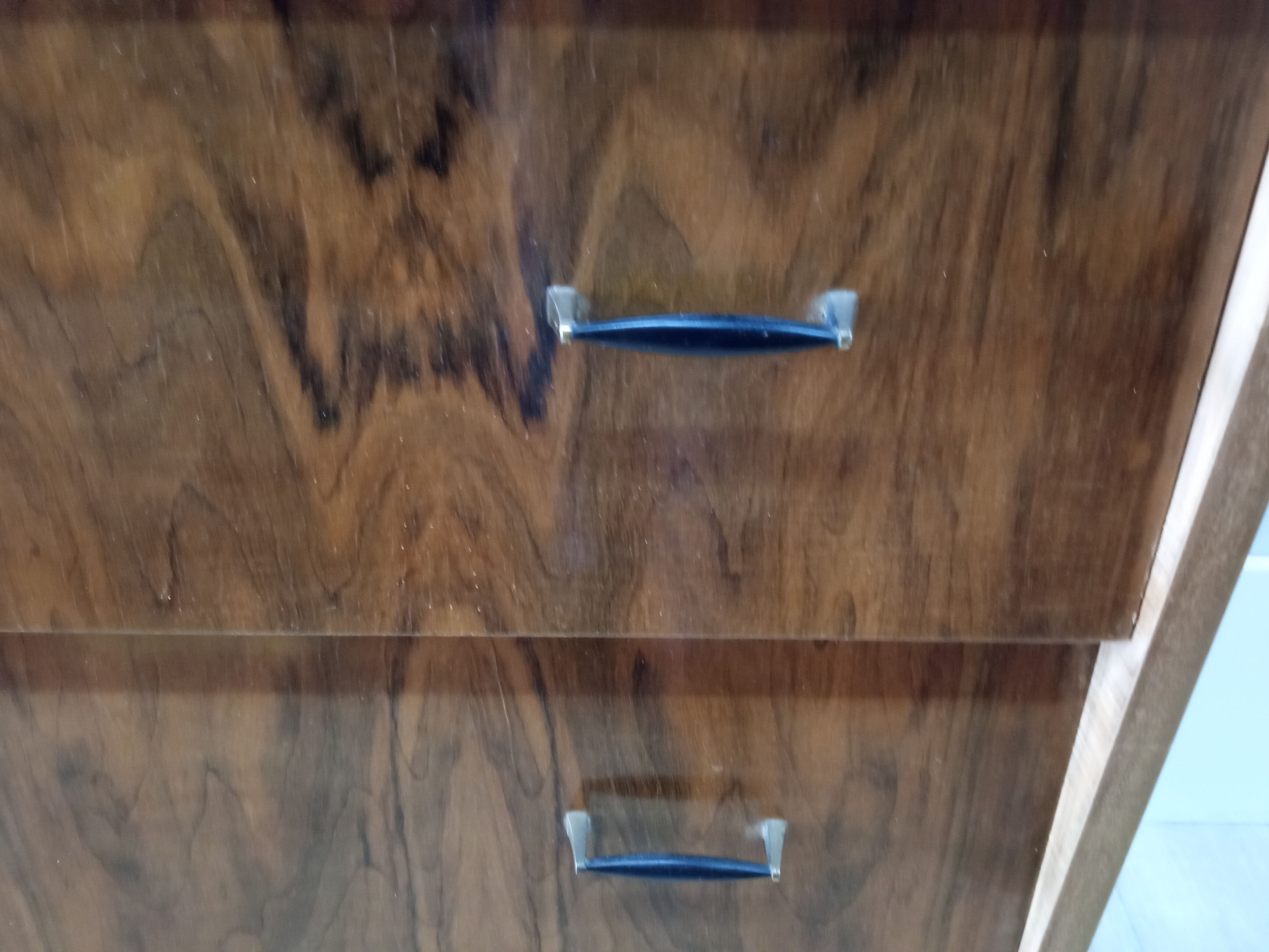 Commodity vintage feet compass