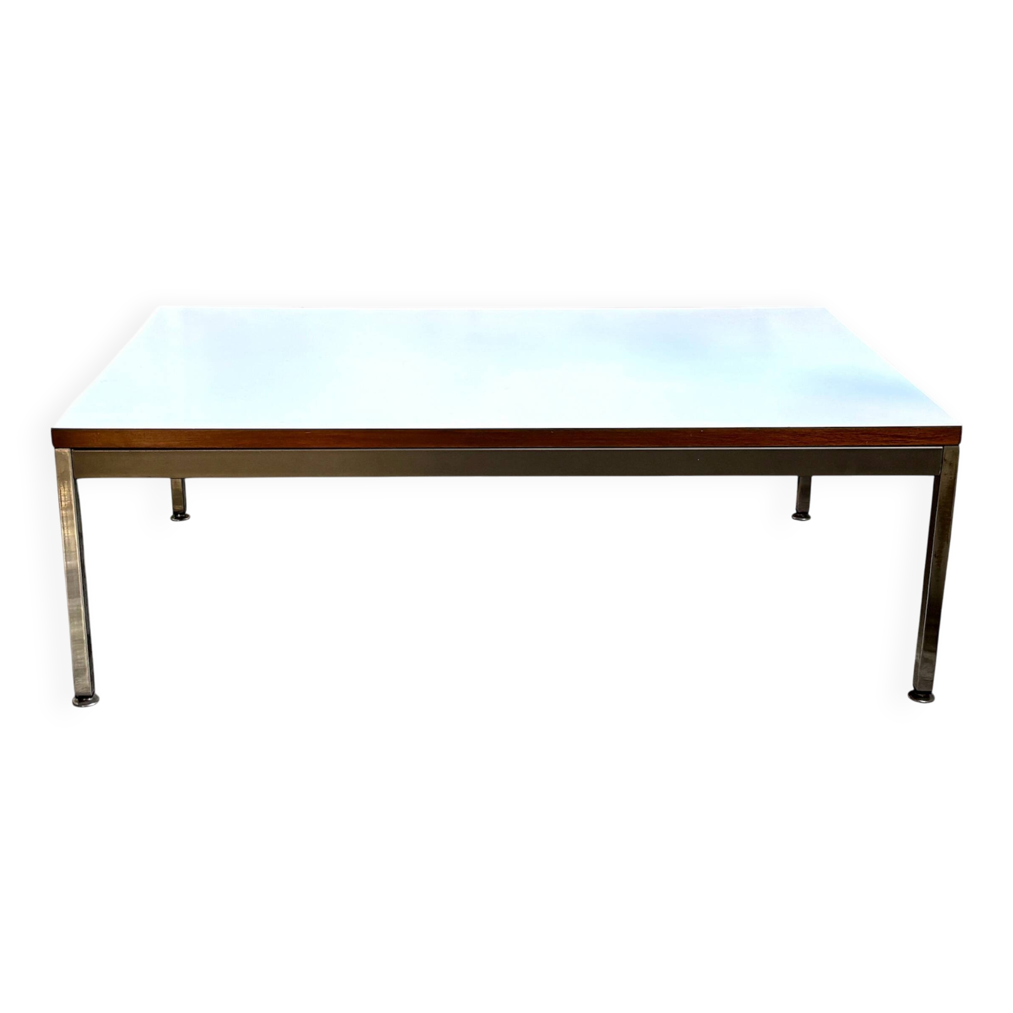 Table basse en mélaminé blanc et acier chromé