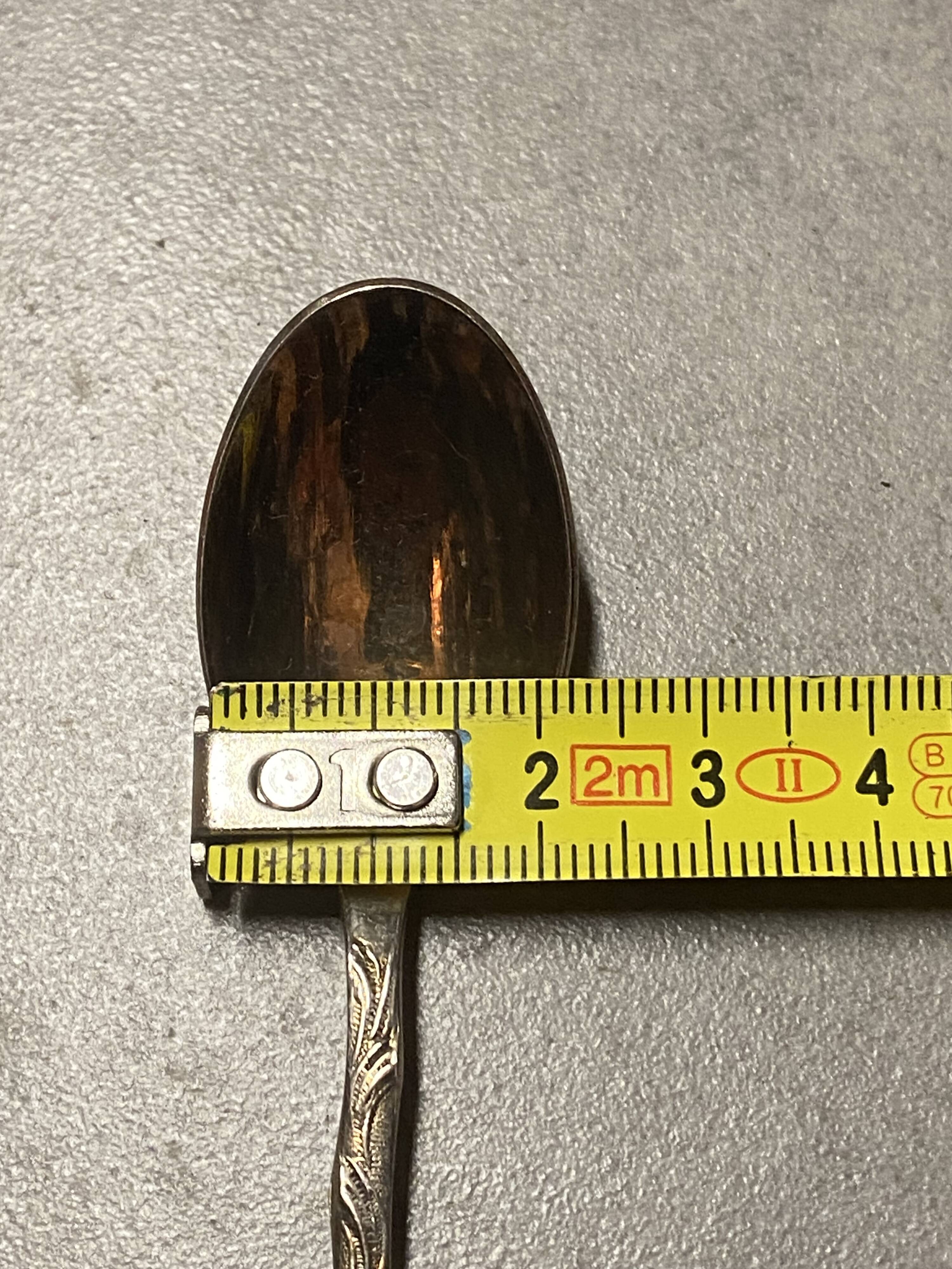 12-piece teaspoon set