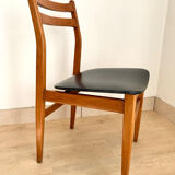 Series of 5 Scandinavian chairs