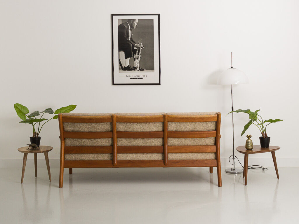 Banquette, canapé danois en teck 3 places par Gustav Thams, pour Uldum Mobelfabrik, 1960