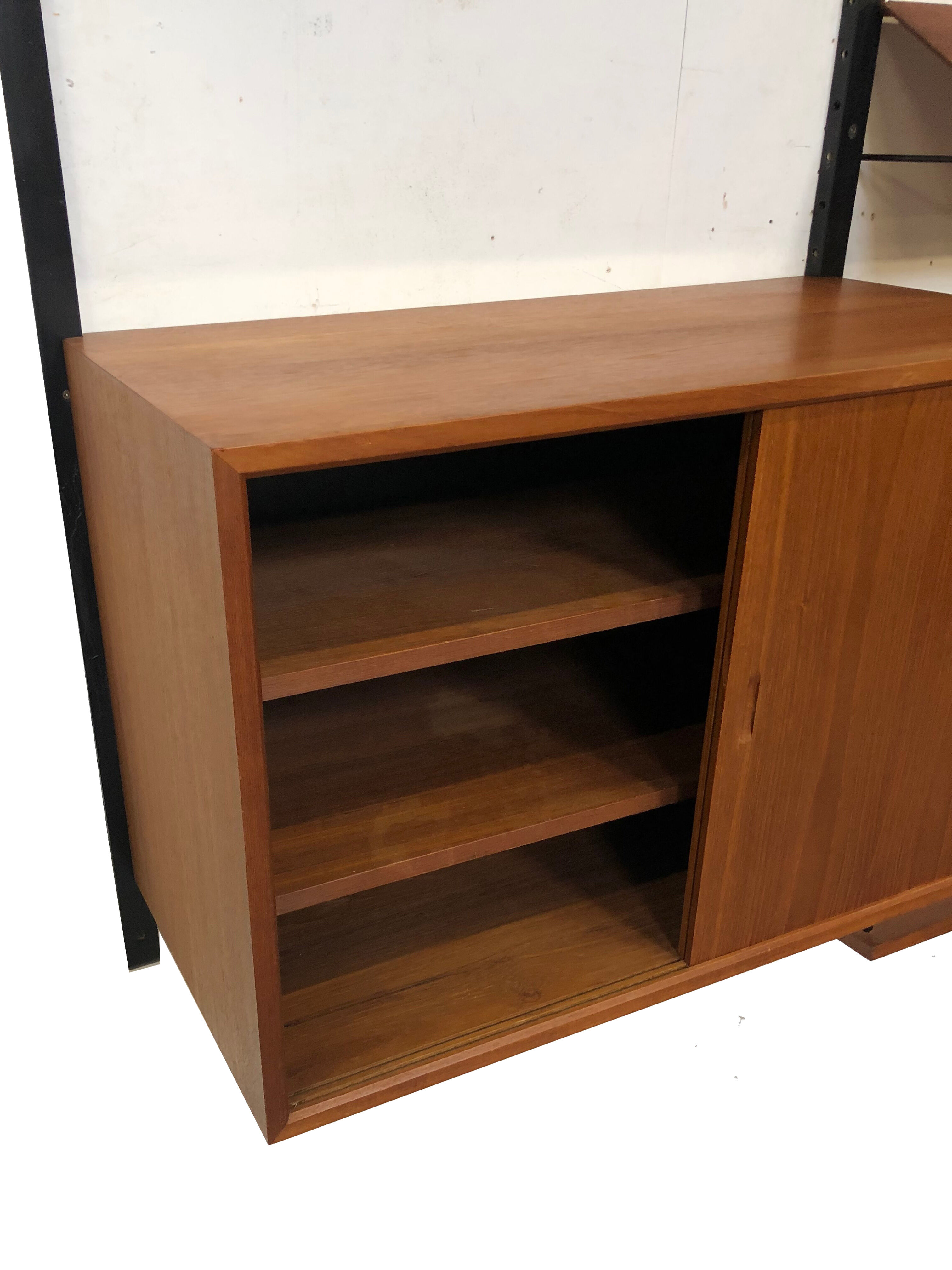 Wall shelf Poul Cadovius Royal System