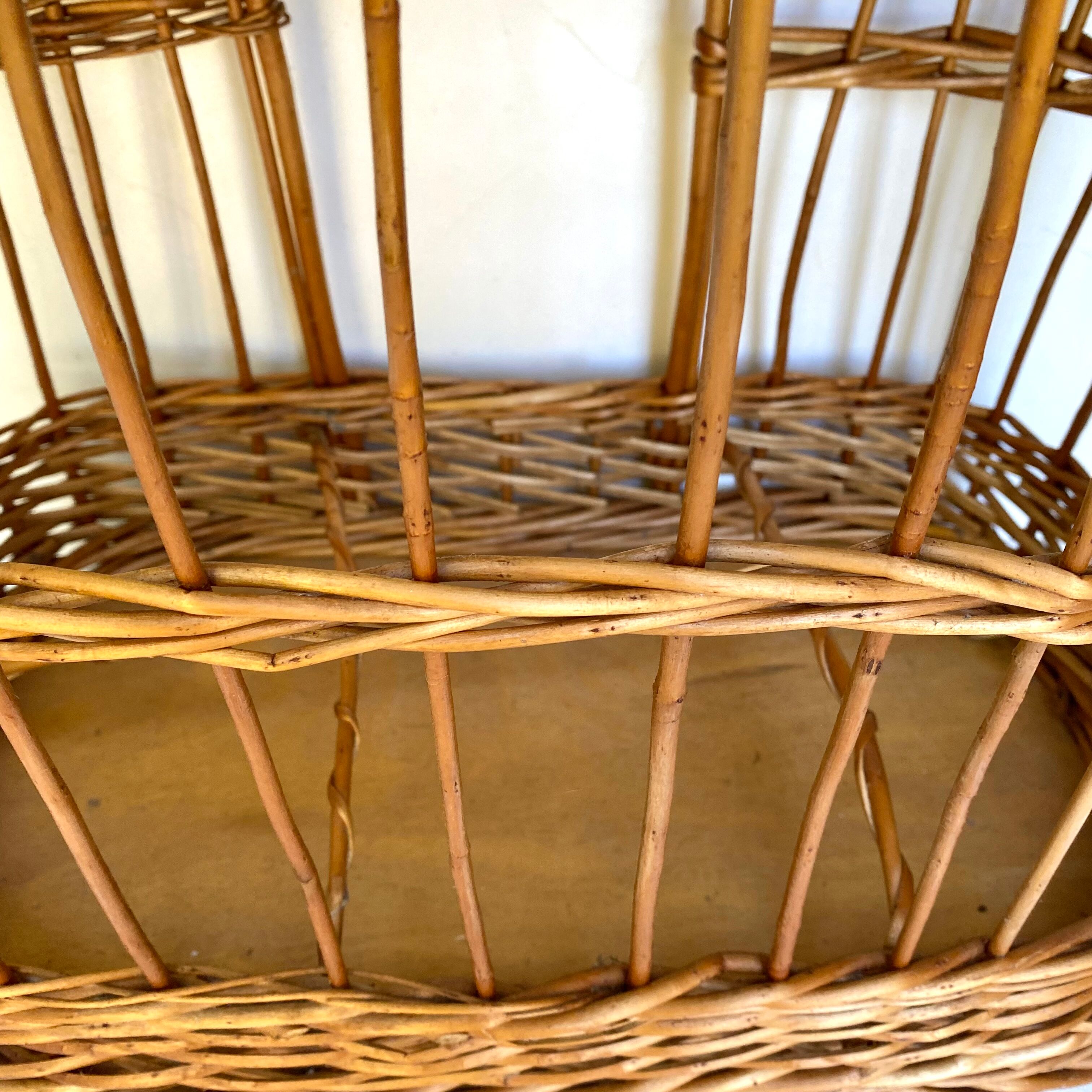 Bottle holder servant vintage nomadic bar