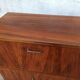 Meuble vintage sur roulettes