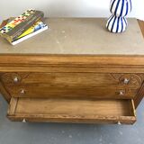 Oak chest of drawers